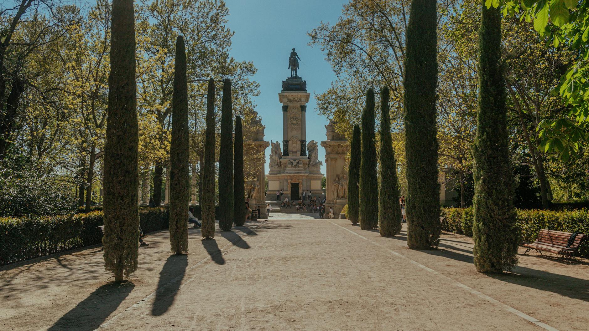 Kostenloses Stock Foto zu bäume, denkmal für alfonso xii, el retiro park